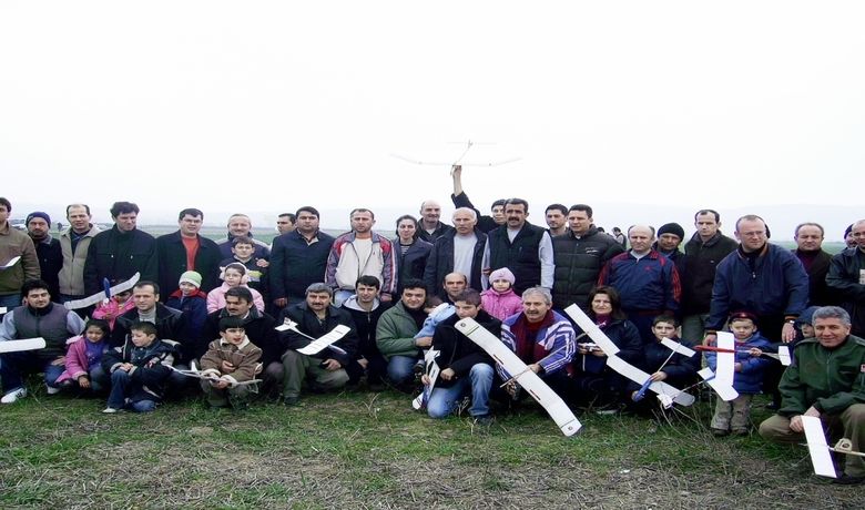 Model Uçaklar Semada