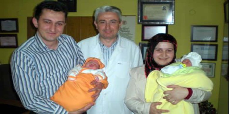 7 Sene Sonra Gelen İkiz Mutluluk 7 Sene Sonra Gelen İkiz Mutluluk