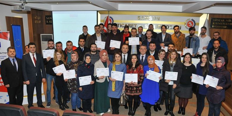 Girişimcilerin Sertifika Heyecanı Girişimcilerin Sertifika Heyecanı