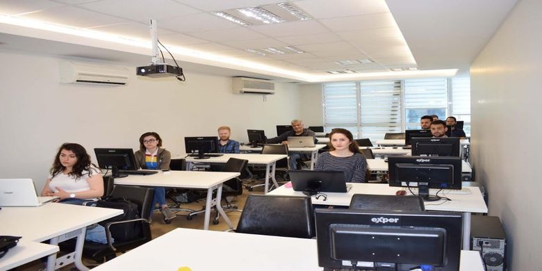 Mmo'nun Cad/cam Eğitimleri Devam Ediyor Mmo'nun Cad/cam Eğitimleri Devam Ediyor