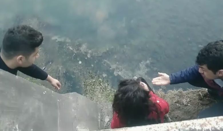 İntiharı Polis Önledi