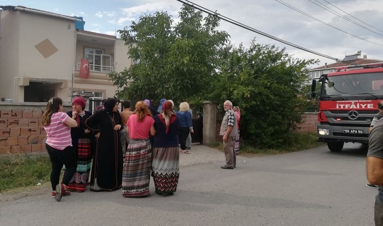 Bafra’da Ev Yangını Korkuttu Bafra’da Ev Yangını Korkuttu