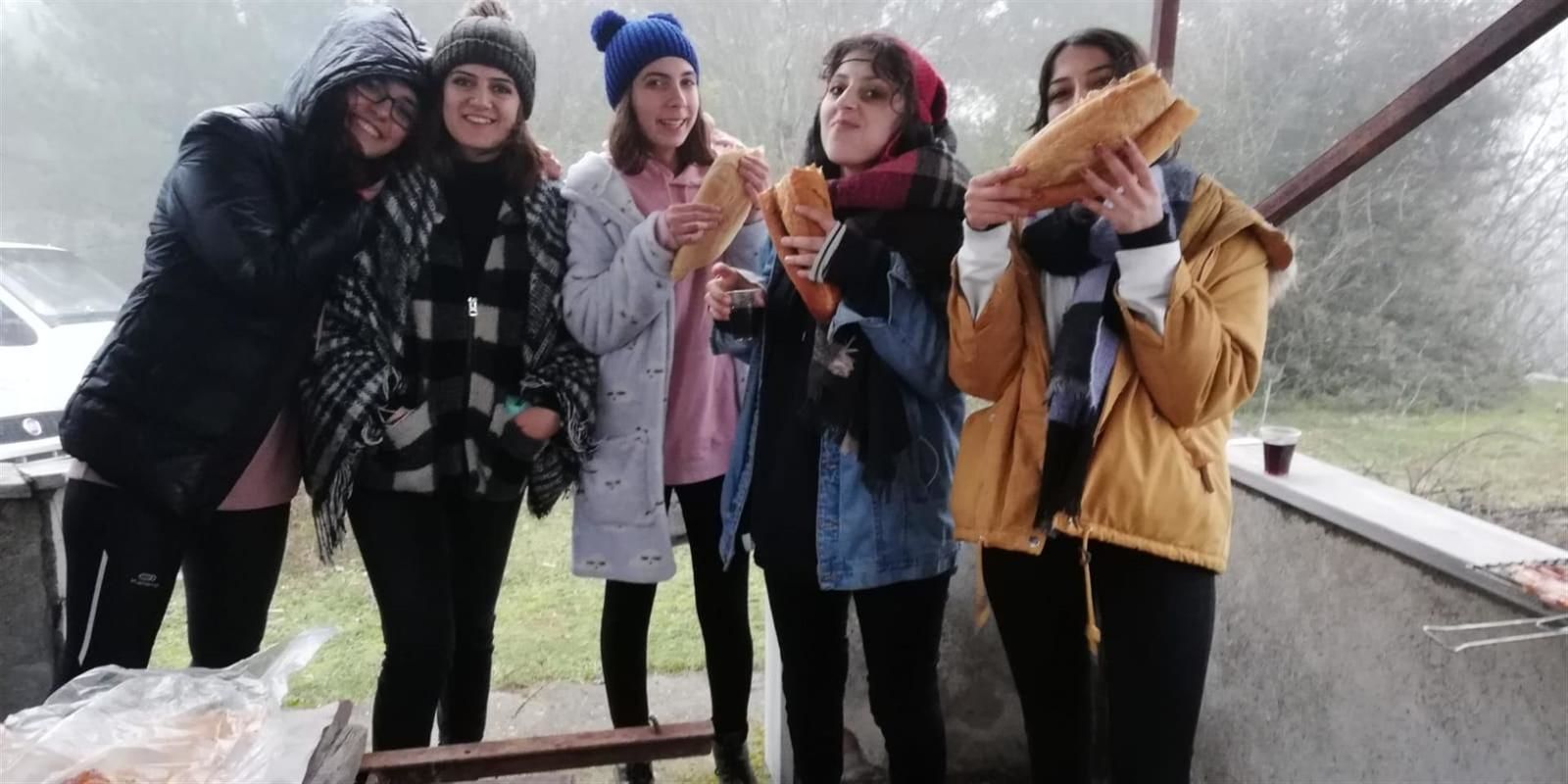 Elmacık Tepesinde Doğa Kampı