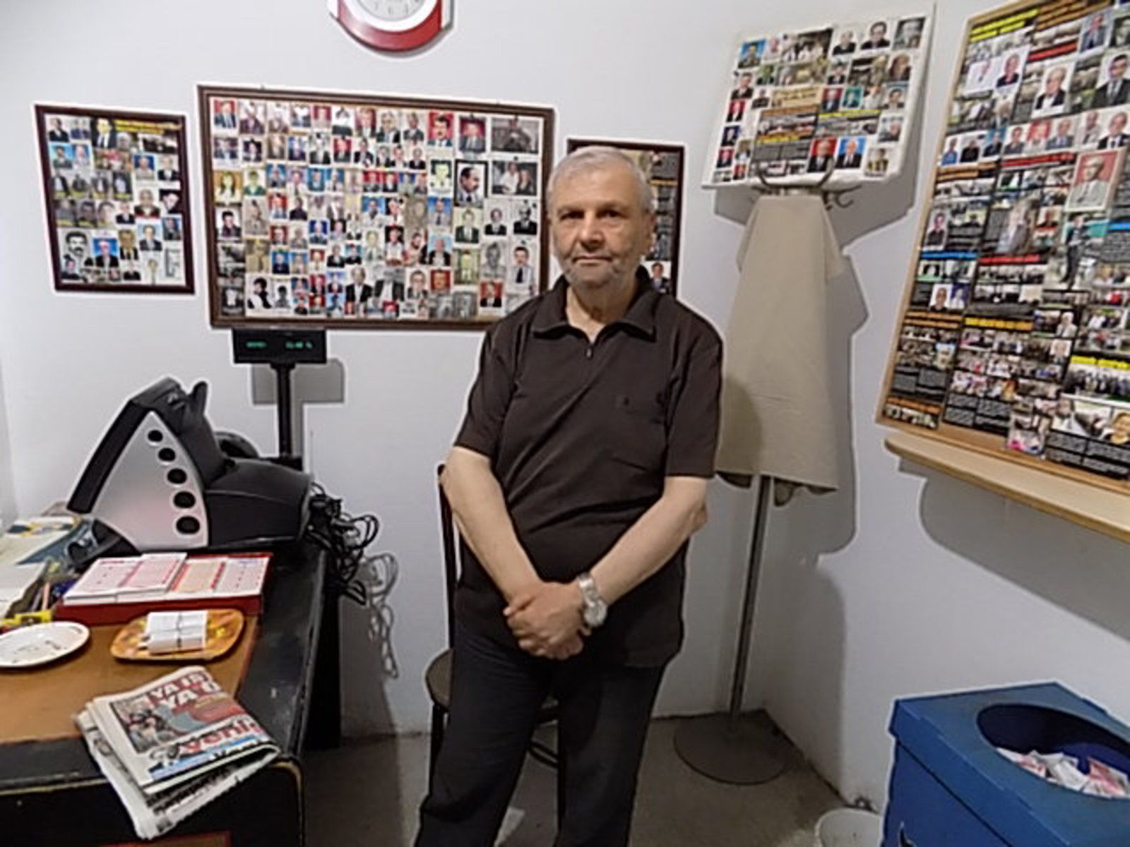 Ünal Hatipoğlu'nun vefa duvarı