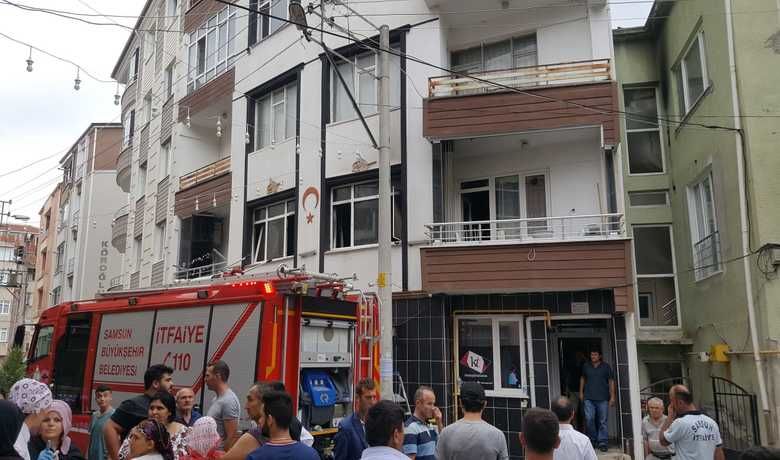 Bafra’da Ev Yangını! Bafra’da Ev Yangını!