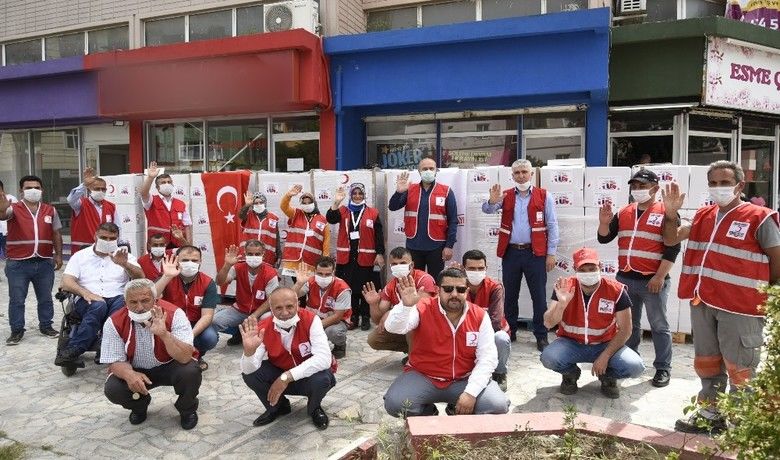 Fransa’dan Tekkeköy’e 300 yardım kolisi
Fransa’dan Tekkeköy’e 300 yardım kolisi