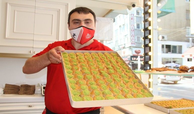 Bayram öncesi ‘tatlı’ mesai
Bayram öncesi ‘tatlı’ mesai