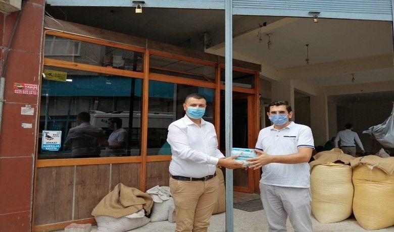 ÇTB’den maske dağıtımı
ÇTB’den maske dağıtımı