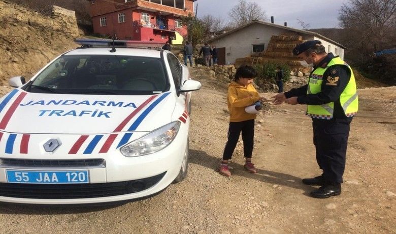 Trafik eğitimi için seferber oldular
Trafik eğitimi için seferber oldular