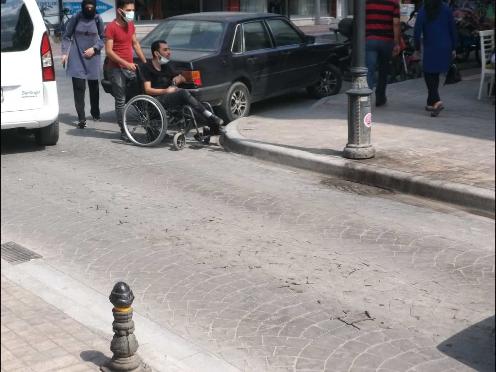 Engelli Gence Park Eziyeti