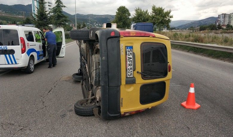 Samsun’da hafif ticari araç devrildi: 1 yaralı
Samsun’da hafif ticari araç devrildi: 1 yaralı