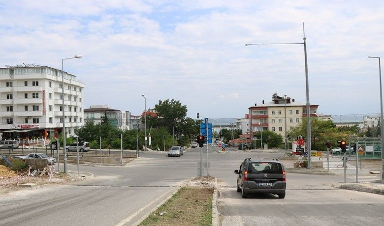 Samsun’da ilk ‘akıllı kavşak’ devreye girdi
Samsun’da ilk ‘akıllı kavşak’ devreye girdi