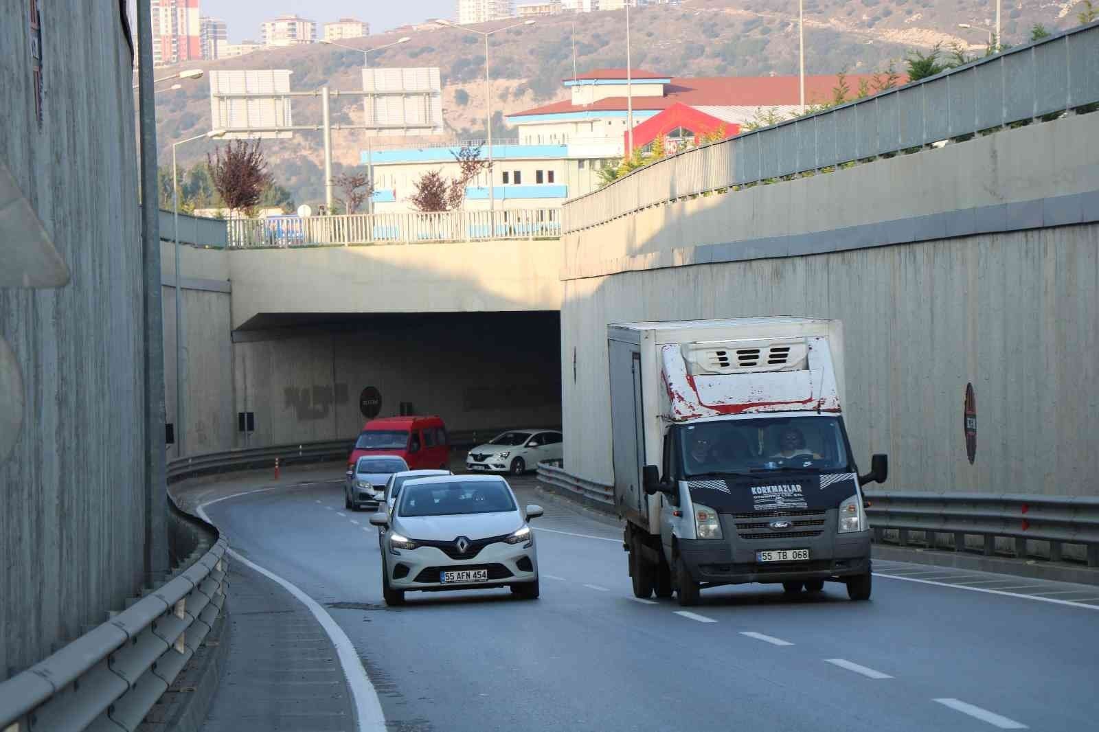 Baş döndüren kavşağa neşter
