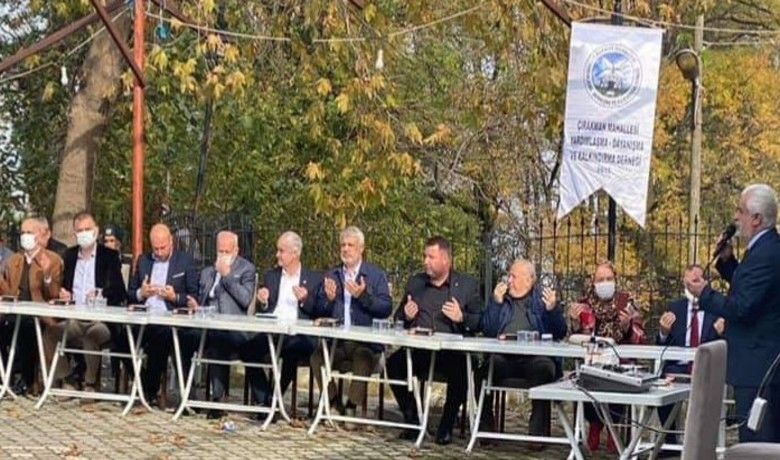 Dualar şehitler için
Dualar şehitler için