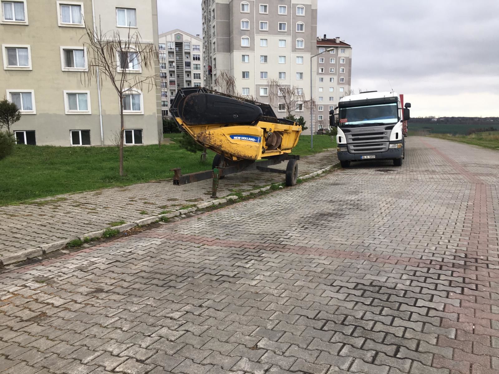Kaldırımda Bir Bu Eksikti!