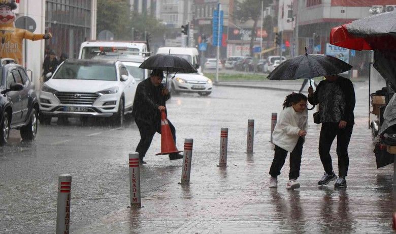 Samsun’da sağanak
Samsun’da sağanak