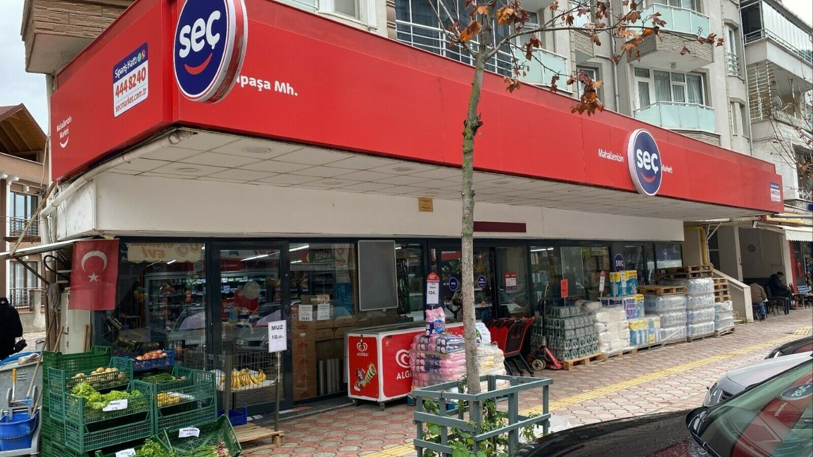 Genç.lik Caddesi Seç Marketten dev indirim