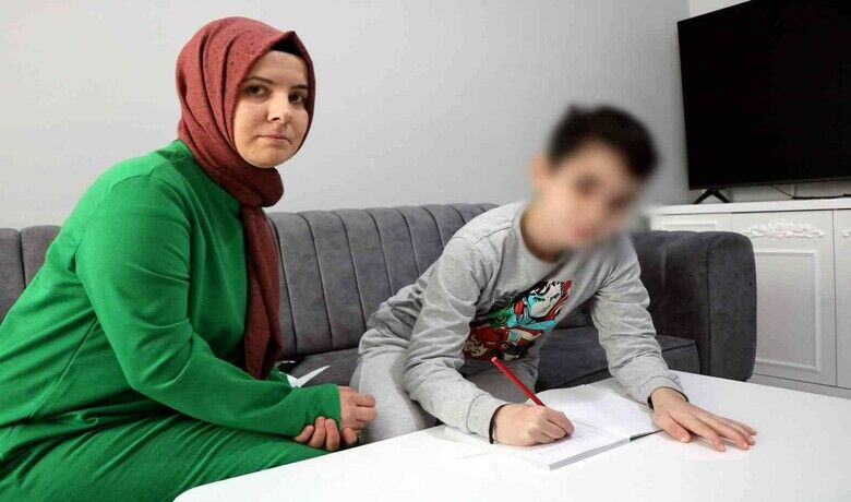 ‘Engelli çocuğa öğretmen şiddeti’ iddiası
‘Engelli çocuğa öğretmen şiddeti’ iddiası