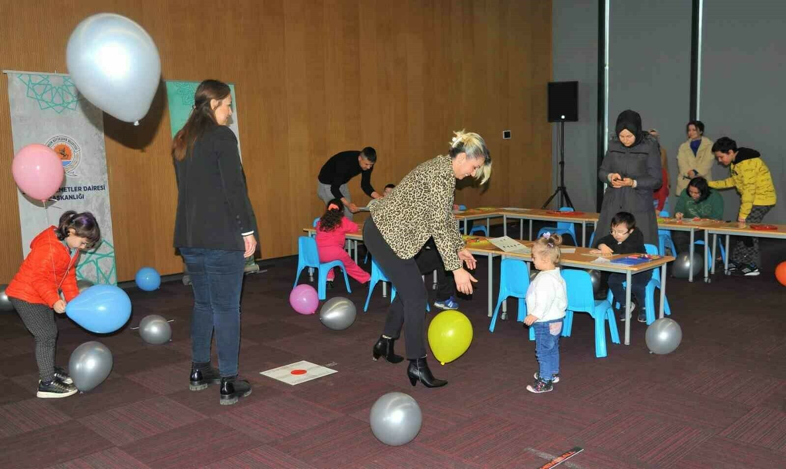Down sendromluların mutlu günü
