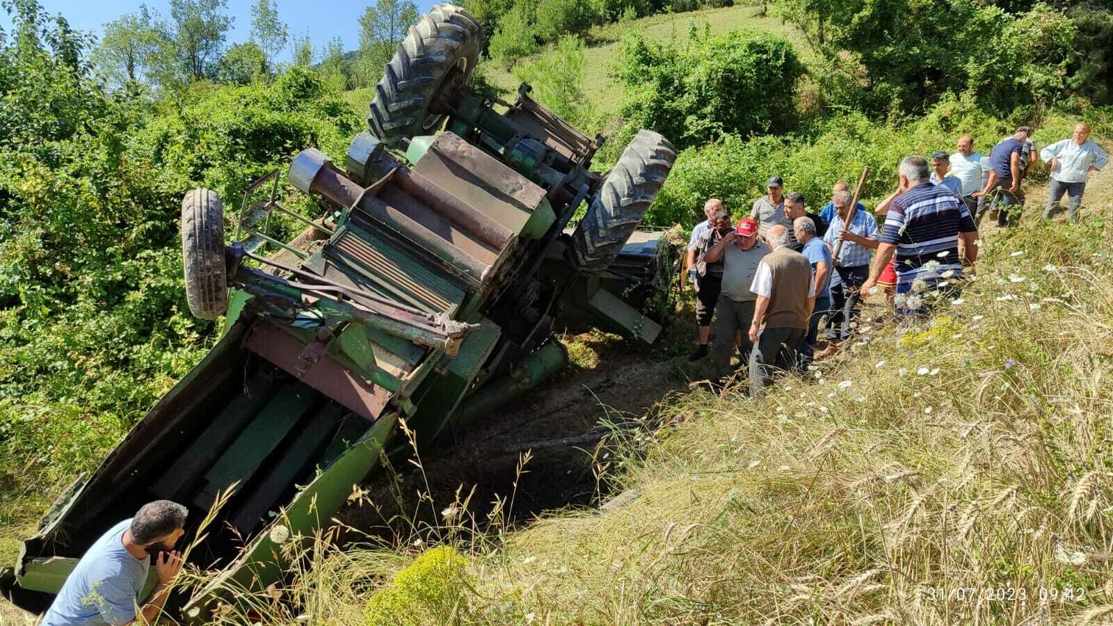 Biçerdöver Operatörü Ölümden Döndü