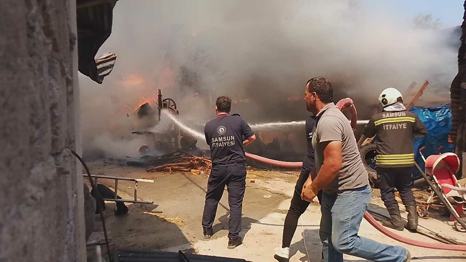 Bafra’da Samanlık Yangını