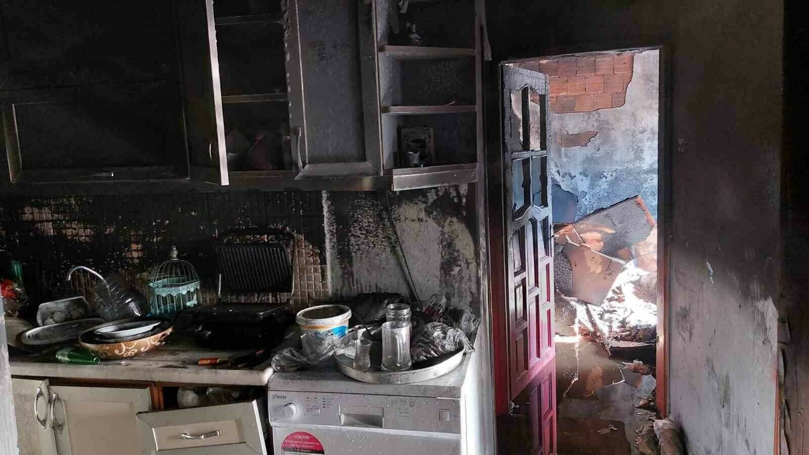 Samsun’da ev yangını