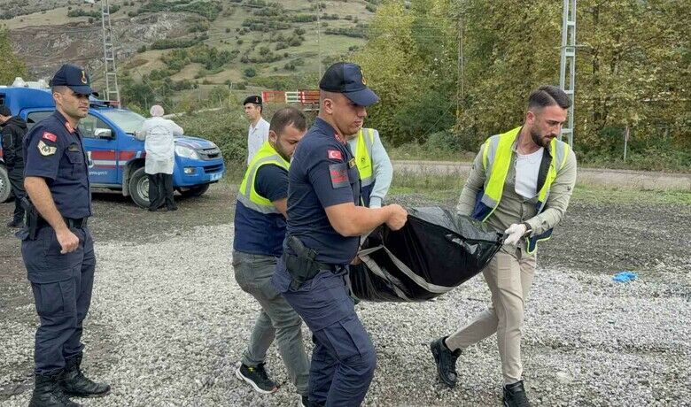 Samsun’da şüpheli ölüm
Samsun’da şüpheli ölüm