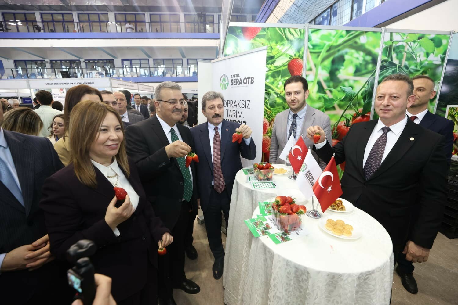 Bafra standına yoğun ilgi
