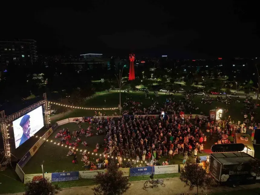 Samsun’da Açık Hava Sinema Geceleri Başladı