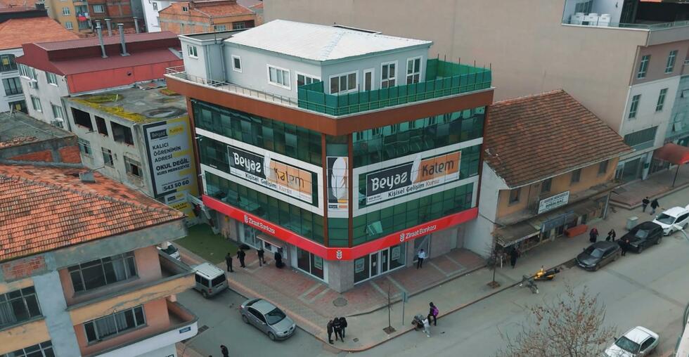 Beyaz Kalem Yaz Kursları Başlıyor Beyaz Kalem Yaz Kursları Başlıyor