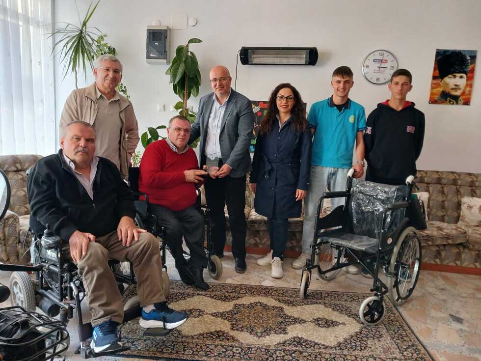 Bafra Mtal’den Engelliler Haftasında Anlamlı Bağış Bafra Mtal’den Engelliler Haftasında Anlamlı Bağış